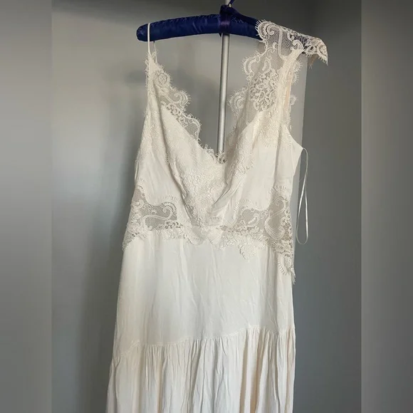 bhldn mixed lace drop waist midi dress Anthropologie Drop-Waist is available for purchase on au PAY Market - Imported Goods Online Store Co.Ltd. | au PAY Market Zoe Open-Back Lace Midi Dress